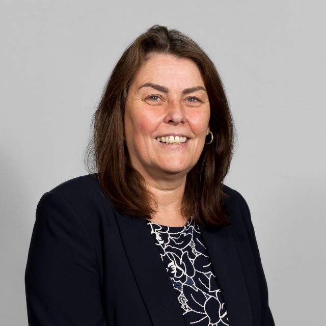 Yvette Yates